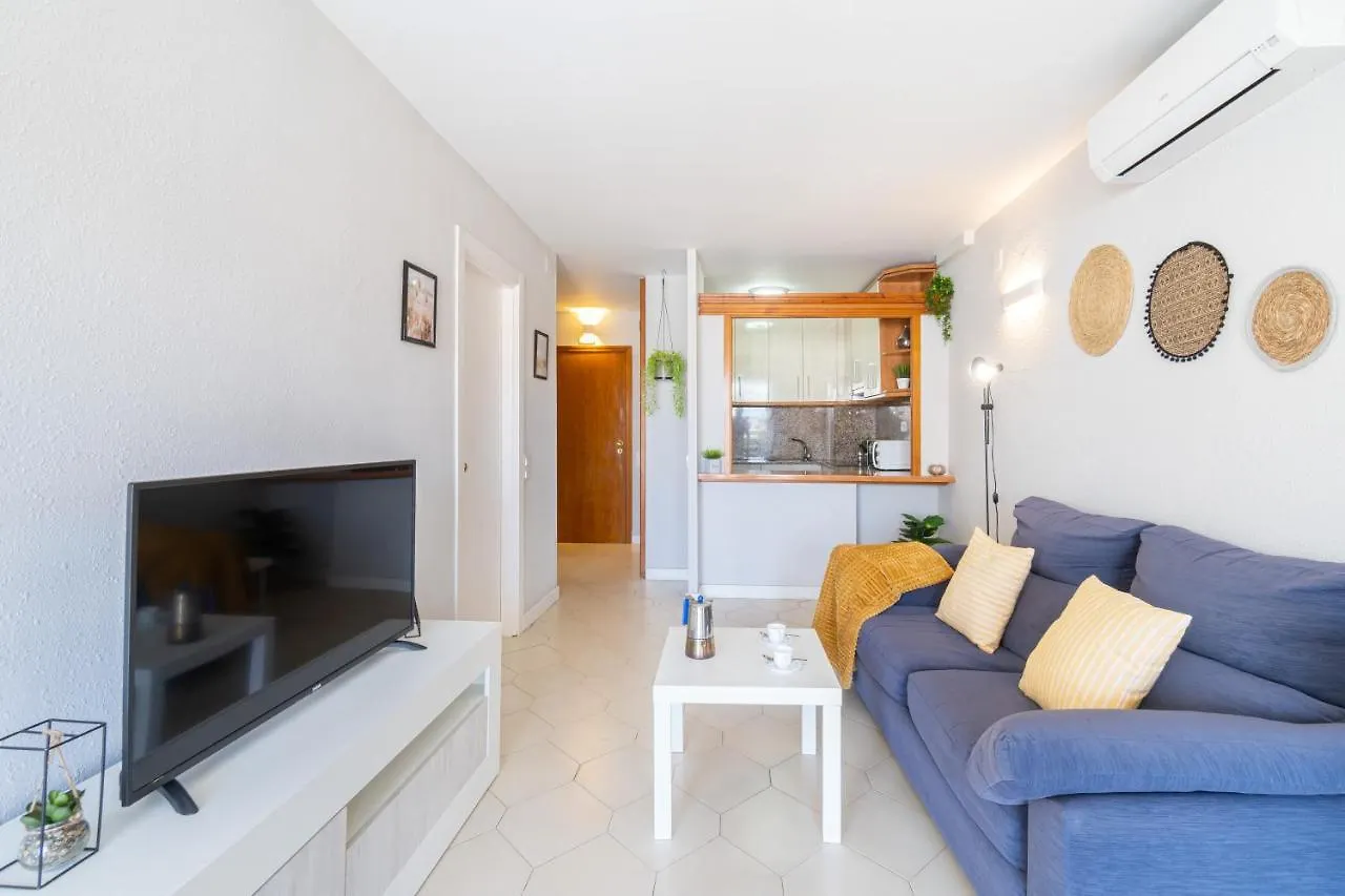1ºlineamar-2Room-Novelty-Piscina-Wifi-Portaventura7 Салоу Апартаменты